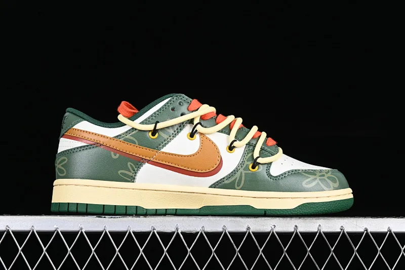 All Categories Nk SB Dunk Series Nk SB Dunk Low Low-top Sneakers Nk Dunk Low Panda Prank-Street Summer Graffiti Green Orange SB Strappy Low-top Casual Sneakers DD1391-300